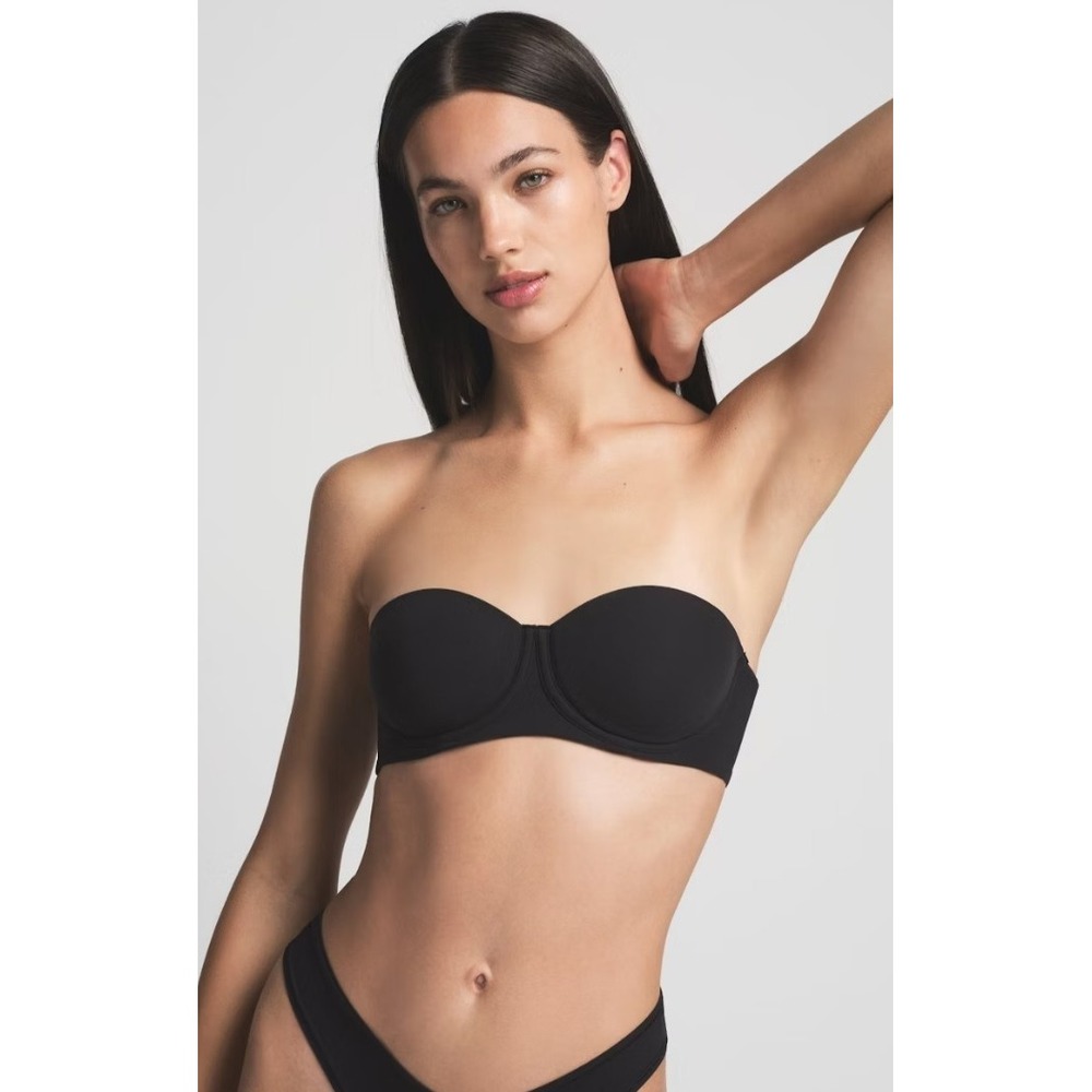 New $54 Skims Fits Everybody Strapless Bra Onyx Black 32A NWT BA-BAN-3151